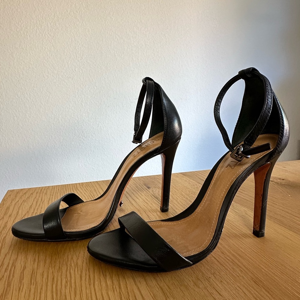 SCHUTZ Cadey Lee Strappy Sandal Black Leather Size 7 - Picture 6 of 12